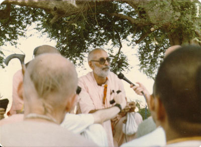 Srila Bhaktivedanta Narayana Gosvami Maharaja