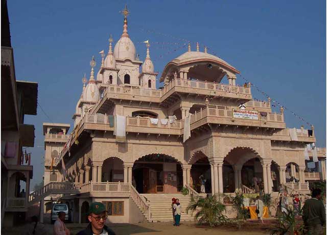 Sri Giridhari Gaudiya Matha - Govardhana, India