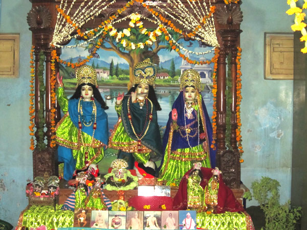 Sri Sri Radha-Vinoda-bihariji in Sri Gopinathji Gaudiya Math