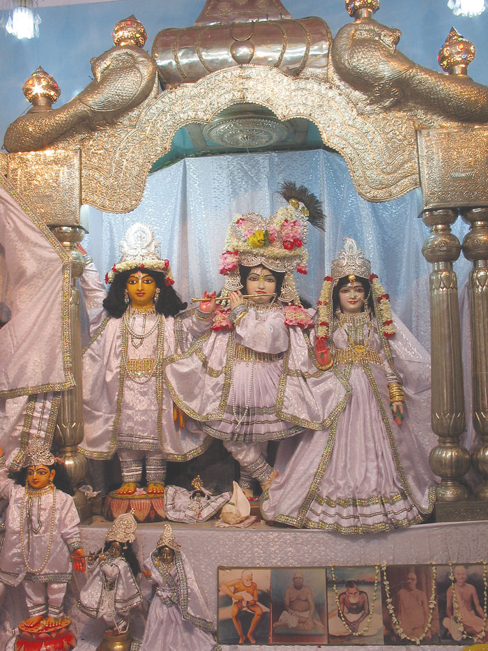 RadhaVinode 700