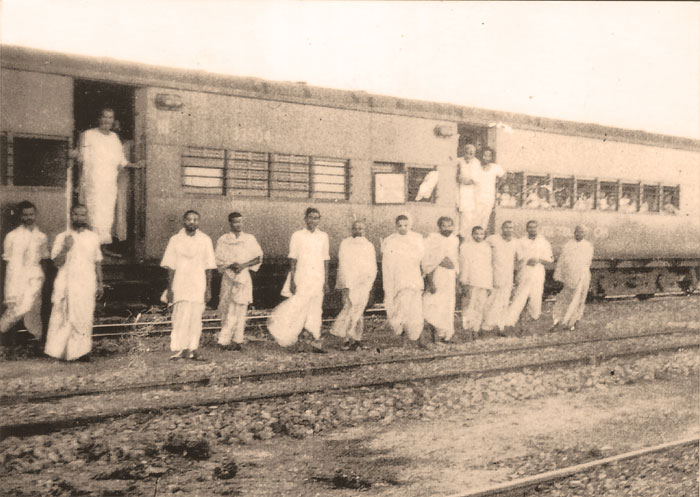 Paramgurudev in train