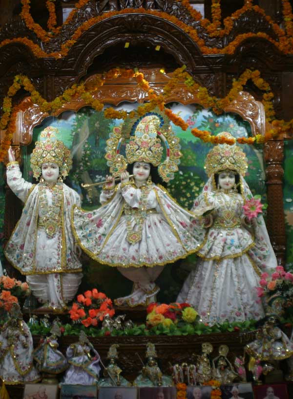 Sri Sri Radha-Vinoda-bihariji