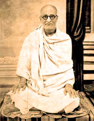 (Portrait of Srila Bhaktisiddhanta Sarasvati Thakura Prabhupada)